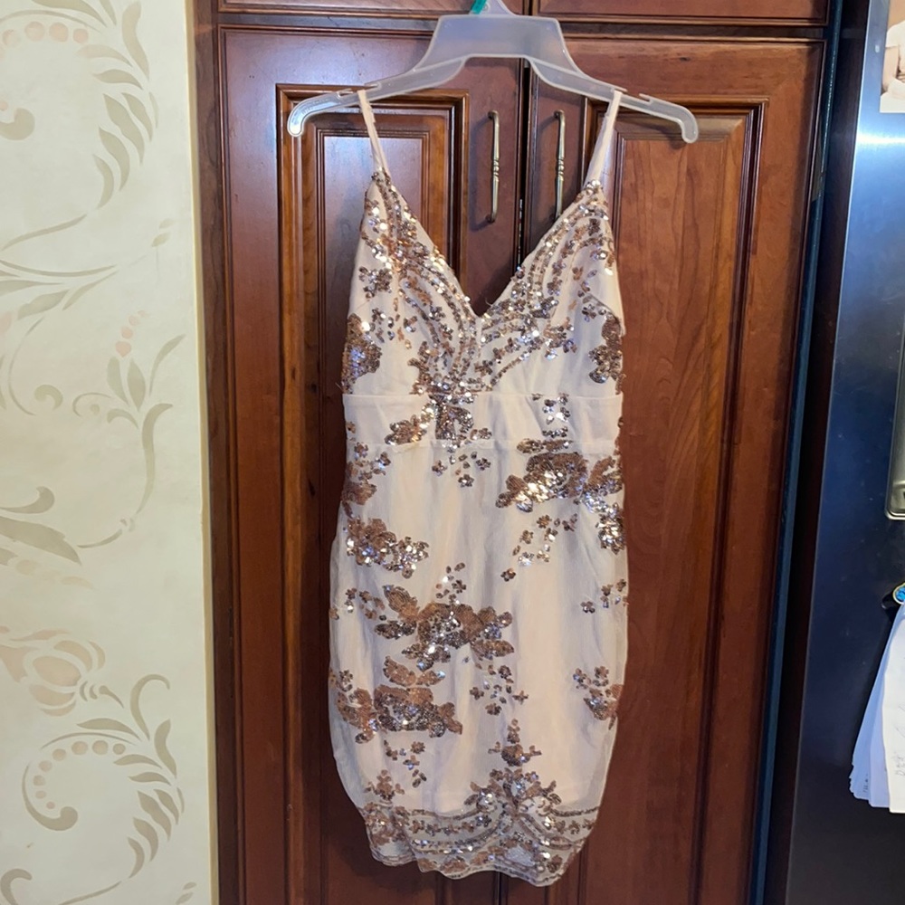 Boohoo petite dress